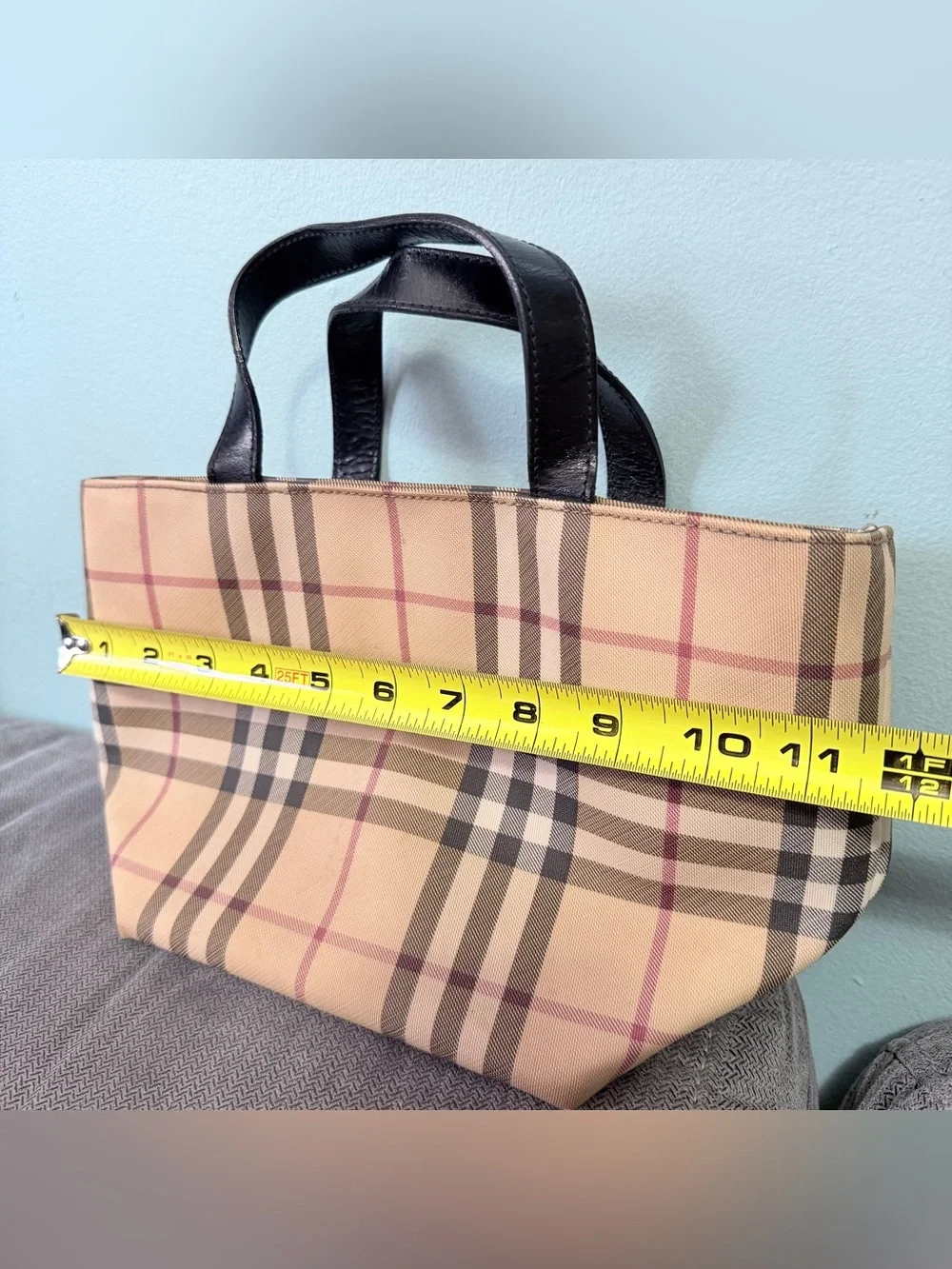Burberry Nova Check Small Tote Bag‎ Beige Black Leather Handle Zip Italy